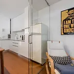 An With A View - Nó's Place *